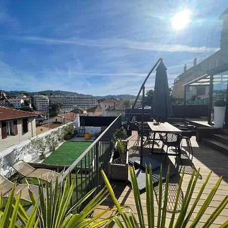 Plein Sud - Magnifique Terrasse Ensoleillee Apartment Cannes